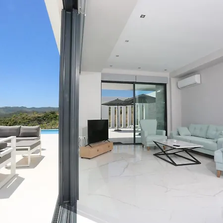 Villa Villas Les Blancs - 6 Bedrooms, Private Pool, Panoramic View *