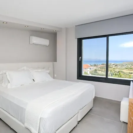 Villas Les Blancs - 6 Bedrooms, Private Pool, Panoramic View Villa Chaniotis