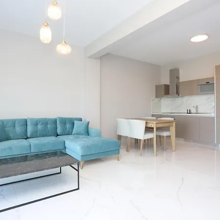 Villas Les Blancs - 6 Bedrooms, Private Pool, Panoramic View Villa *