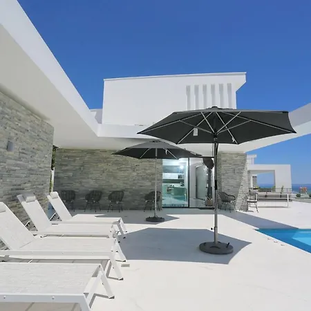 Villas Les Blancs - 6 Bedrooms, Private Pool, Panoramic View *