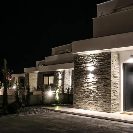 Villas Les Blancs - 6 Bedrooms, Private Pool, Panoramic View Villa *