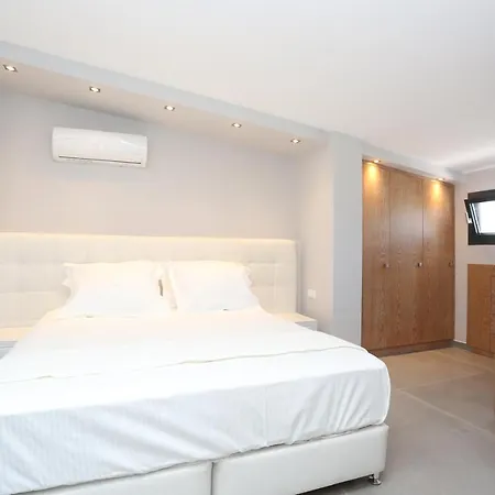 Villa Villas Les Blancs - 6 Bedrooms, Private Pool, Panoramic View